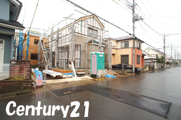 Local photos, including front road. 10 / 29 shooting Completion of framework