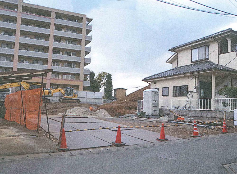 Local photos, including front road. Local (May 2013) Shooting