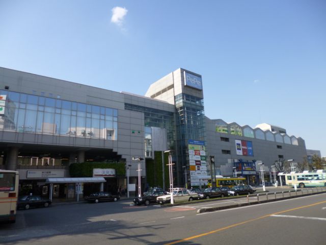 Shopping centre. 670m until the Seibu Honkawagoe Pepe (shopping center)