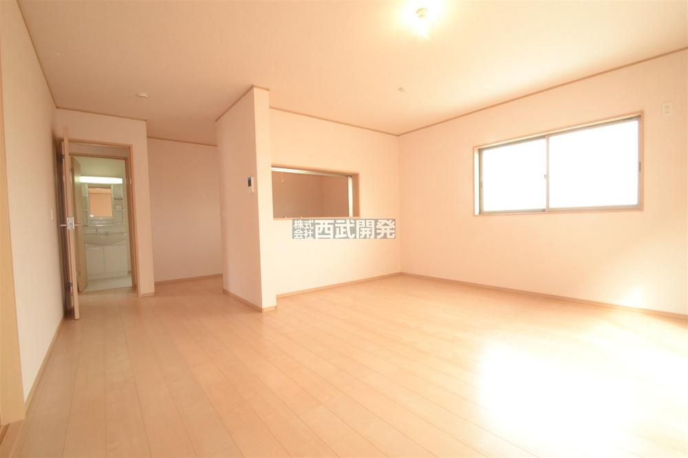 Living. Indoor (September 2013) Shooting 7 Building