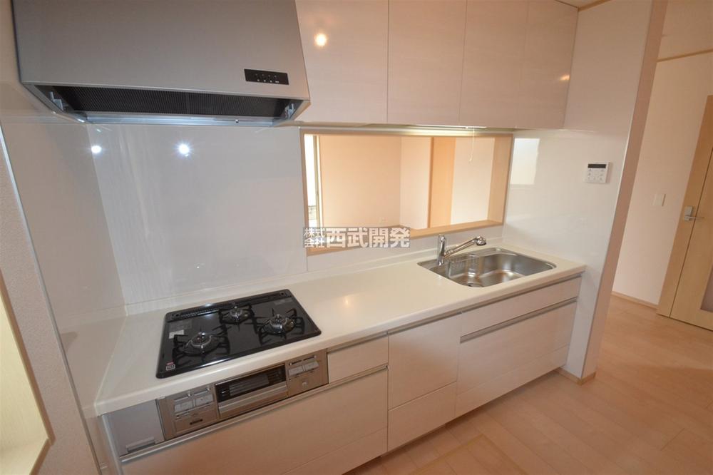 Kitchen. Indoor (September 2013) Shooting 7 Building