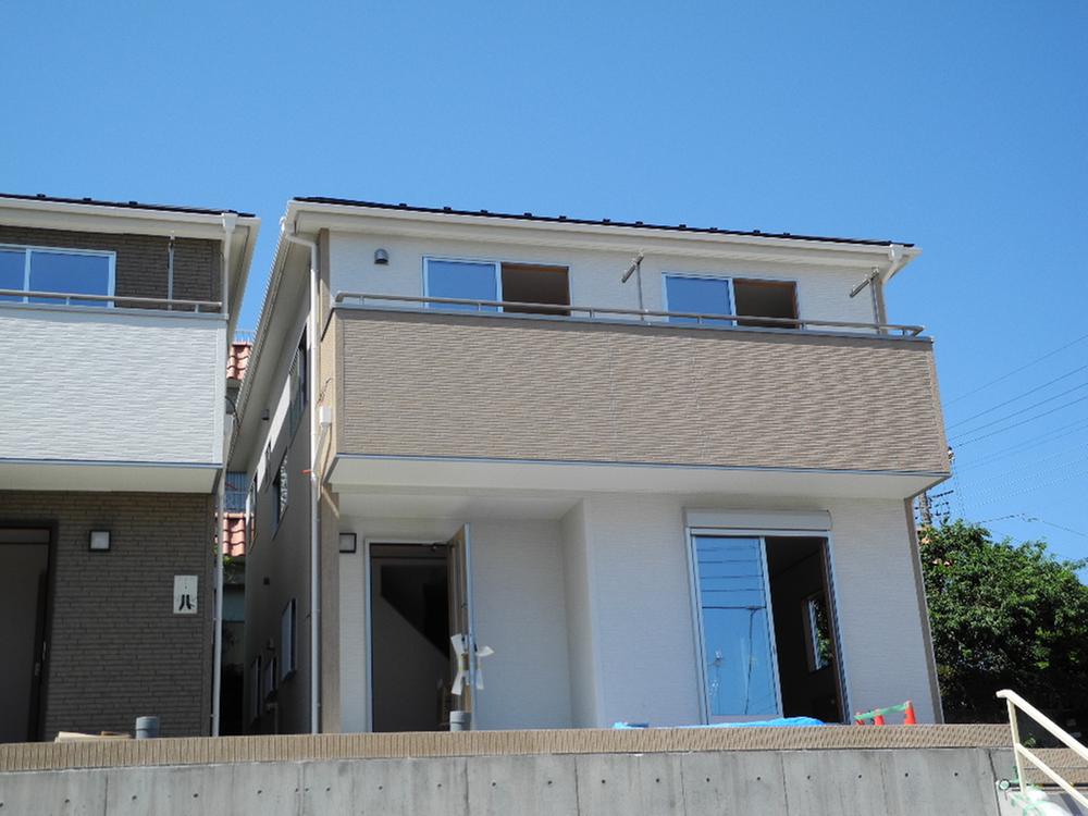 Local appearance photo. Local (11 May 2013) Shooting 3 Building appearance