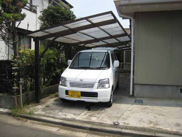 Parking lot. Apamanshop Tsurugashima shop TEL: 049-233-7511