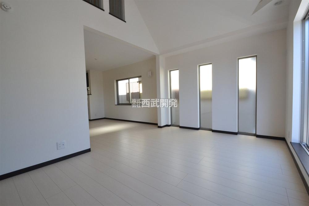 Living. Indoor (September 2013) Shooting