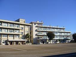 Junior high school. South Furuya to elementary school 3400m