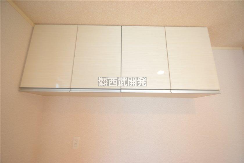 Other. Same specifications Hanging cupboard