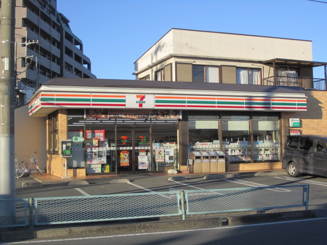 Convenience store. Seven-Eleven 209m to Kawagoe Higashida Machiten (convenience store)