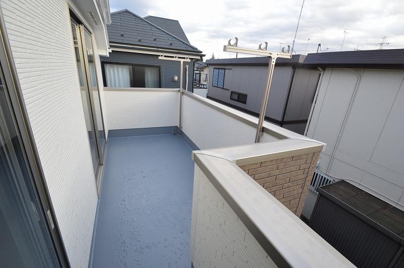 Balcony. Local (12 May 2013) Shooting