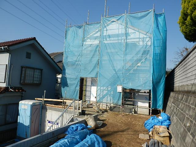 Local appearance photo. Local (12 May 2013) Shooting