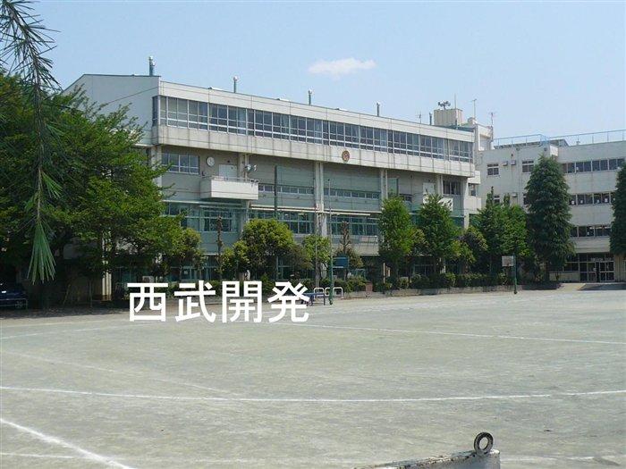 Primary school. 160m until Otsuka Elementary School