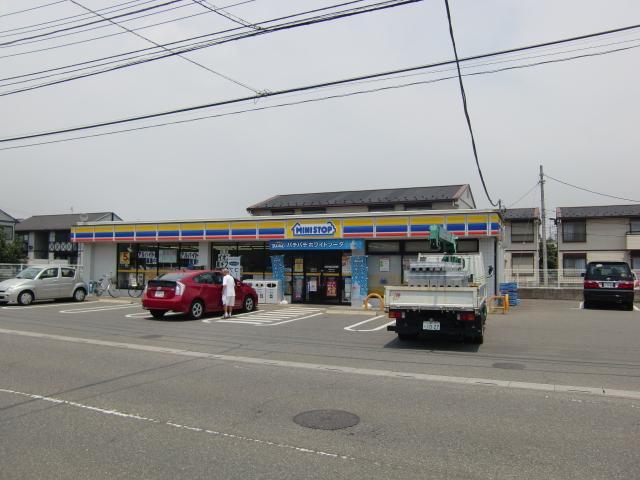 Convenience store. MINISTOP Kawagoe Ueto store up (convenience store) 631m