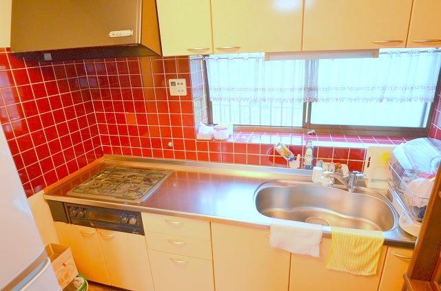 Kitchen. ~ Kitchen photo ~