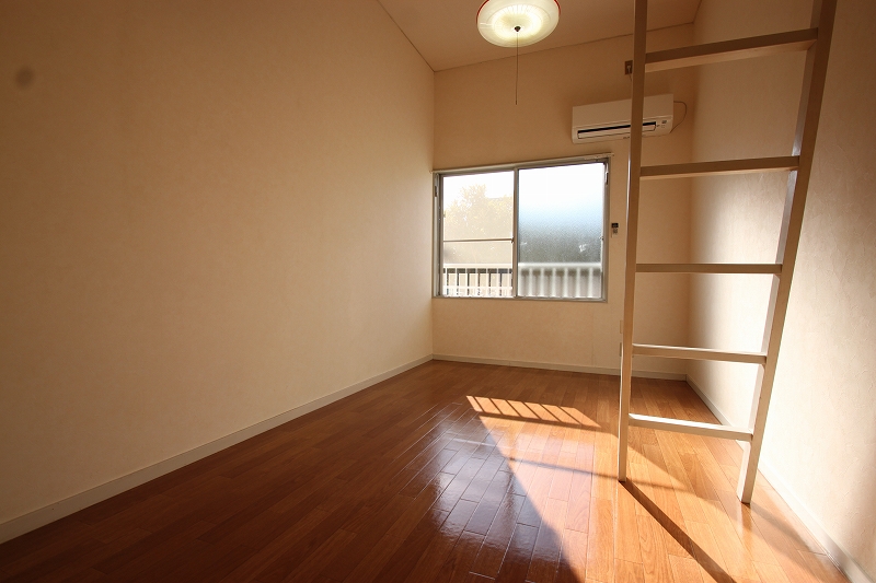 Living and room.  ■ Same apartment It is similar to indoor photo