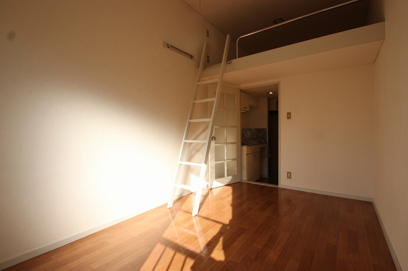 Living and room.  ■ Same apartment It is similar to indoor photo