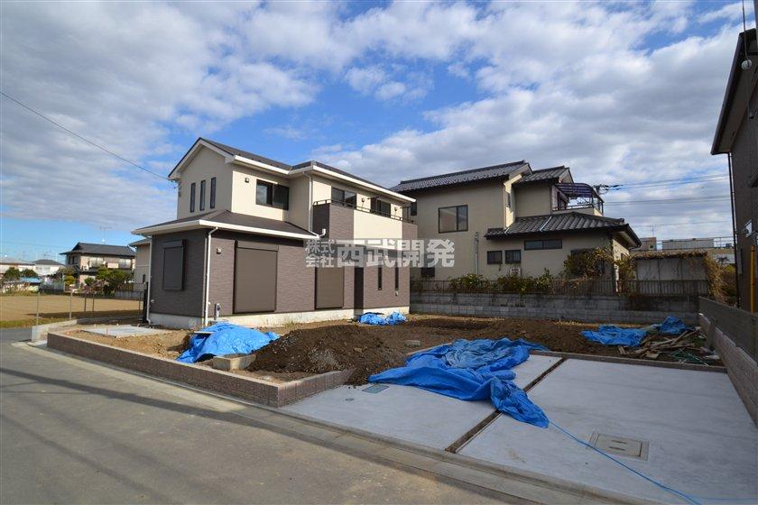 Local photos, including front road. Local (12 May 2013) Shooting