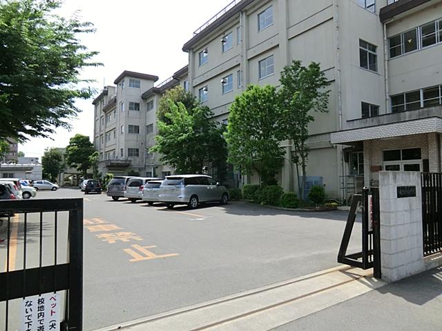 Primary school. 500m to Kawagoe Municipal Central Elementary School