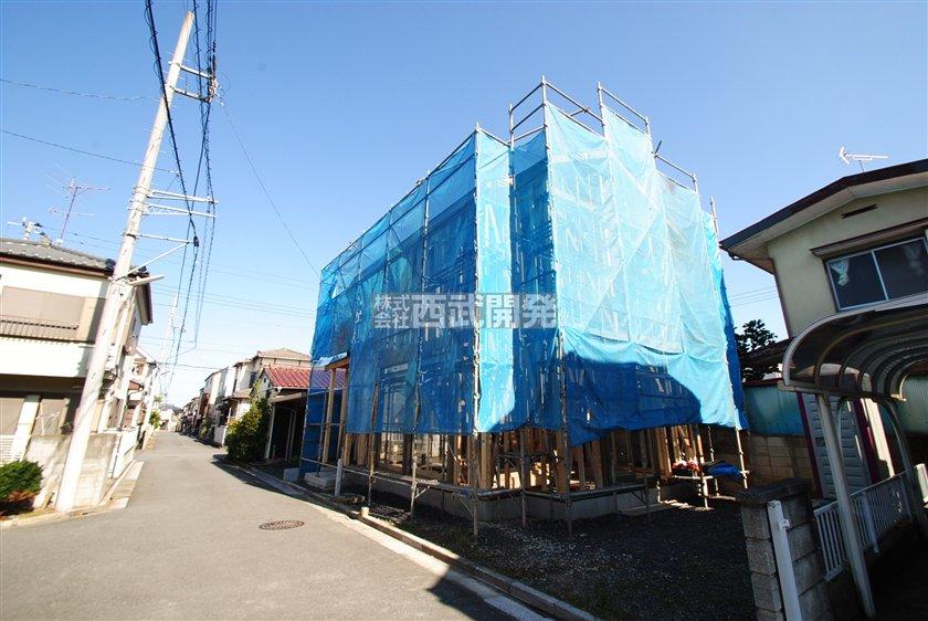 Local appearance photo. Local (11 May 2013) Shooting