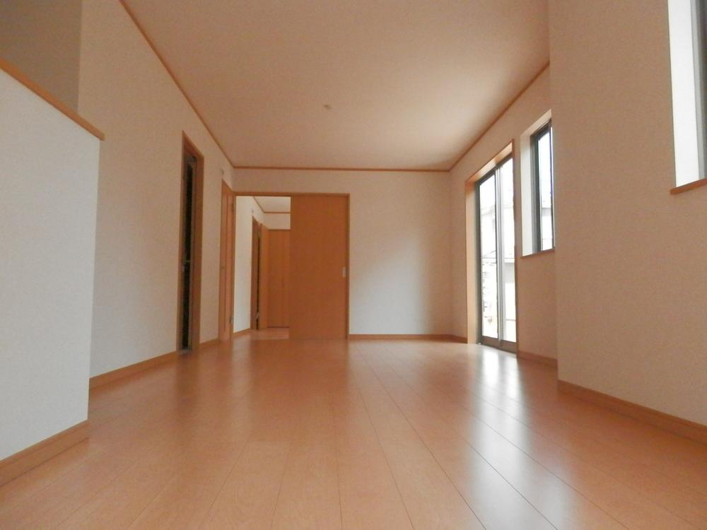 Living. Indoor (September 2013) Shooting