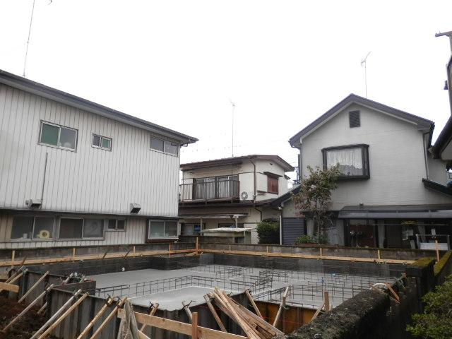 Local appearance photo. Local (10 May 2013) Shooting