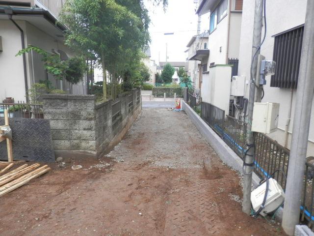 Local appearance photo. Local (10 May 2013) Shooting