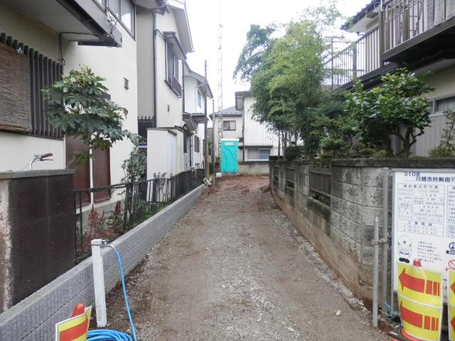 Local appearance photo. Local (10 May 2013) Shooting