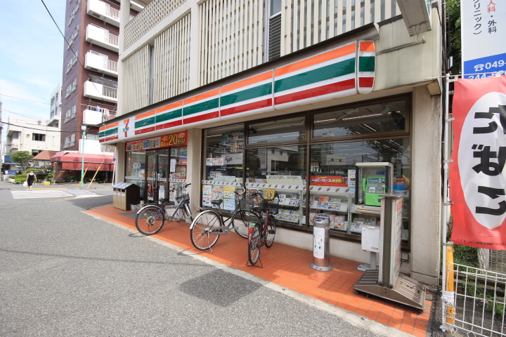 Convenience store. Seven-Eleven Kawagoe Minami-Ōtsuka Station south exit shop until the (convenience store) 300m