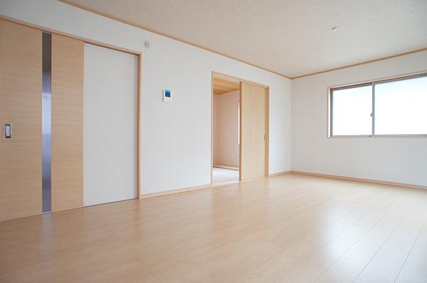 Living. Indoor (11 May 2013) Shooting 1 Building