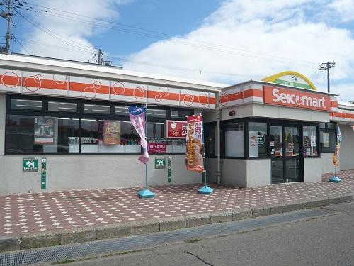 Convenience store. Seicomart up to 200m