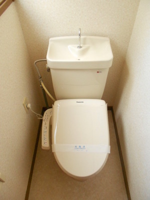 Toilet