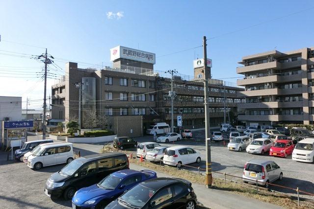 Hospital. 750m to Musashino General Hospital