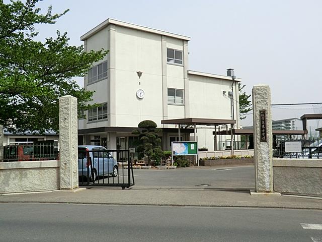 Junior high school. 778m to Kawagoe Tatsuhigashi junior high school