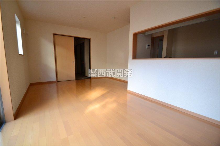 Living. Indoor (12 May 2013) Shooting