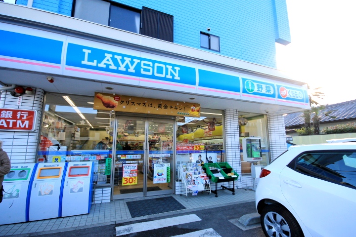 Convenience store. Lawson Kawagoe Sunashinden 4-chome up (convenience store) 1040m