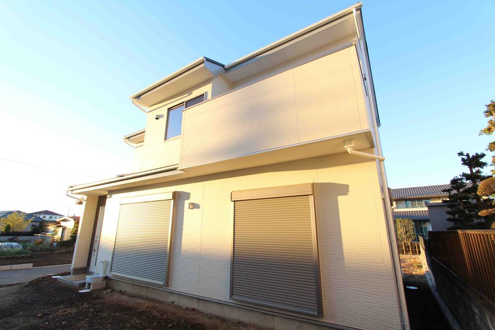 Local appearance photo