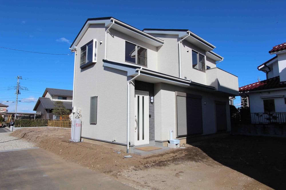 Local appearance photo