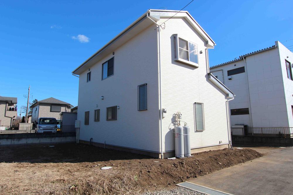 Local appearance photo