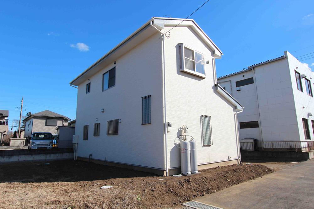 Local appearance photo