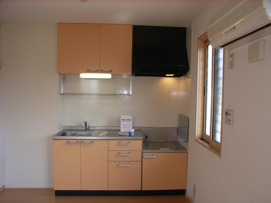 Kitchen. Similar image