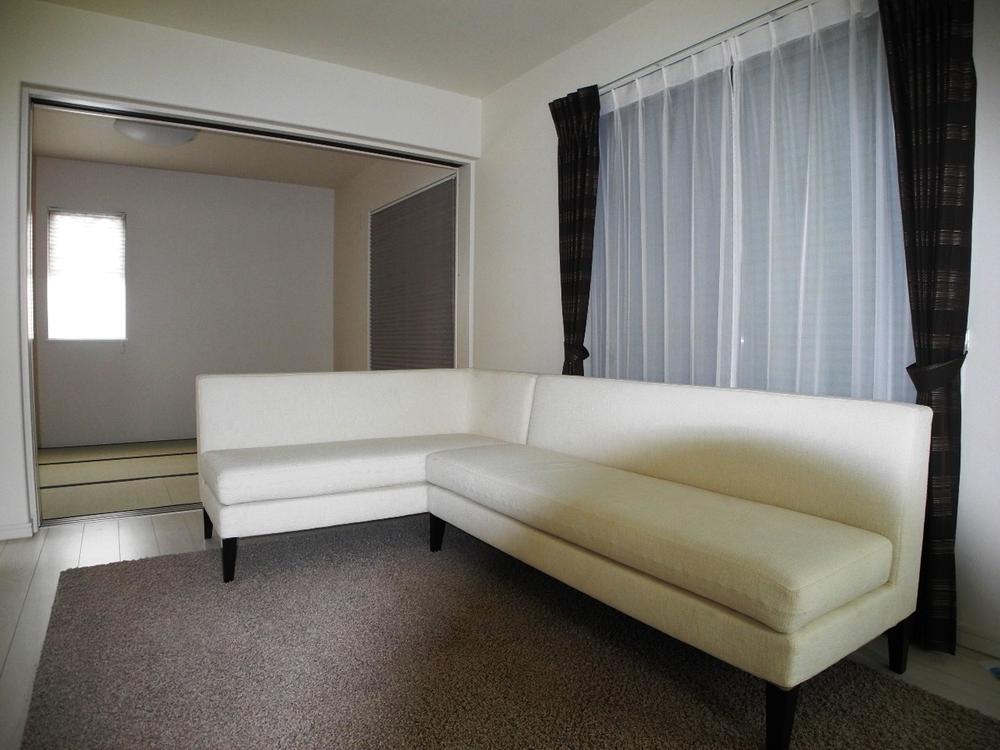 Living. Indoor (July 2013) Shooting