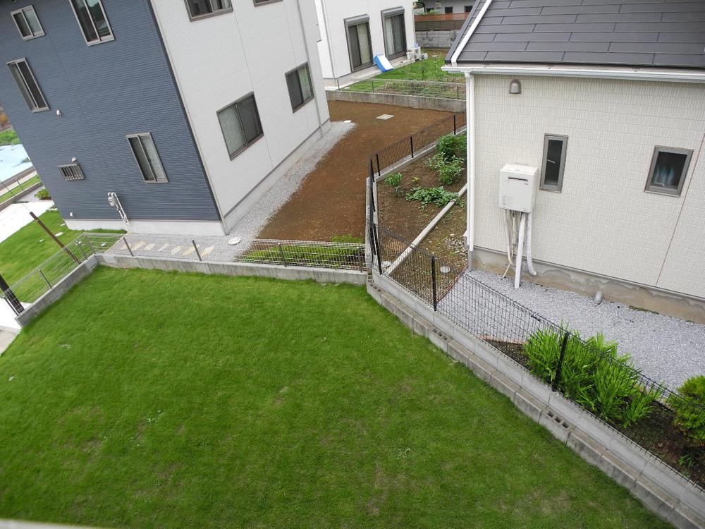 View photos from the dwelling unit. The garden is a beautiful lawn