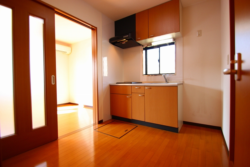 Living and room.  ■ Same apartment It is similar to photo