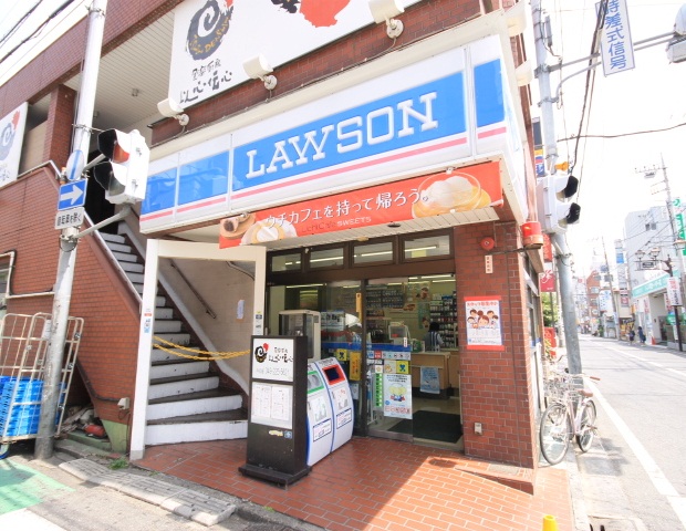 Convenience store. 221m until Lawson Kawagoe Station store (convenience store)