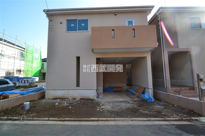 Local appearance photo. Local (11 May 2013) Shooting