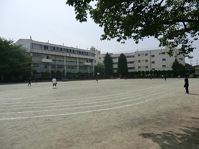 Primary school. 1596m to Kawagoe Municipal Otsuka Elementary School