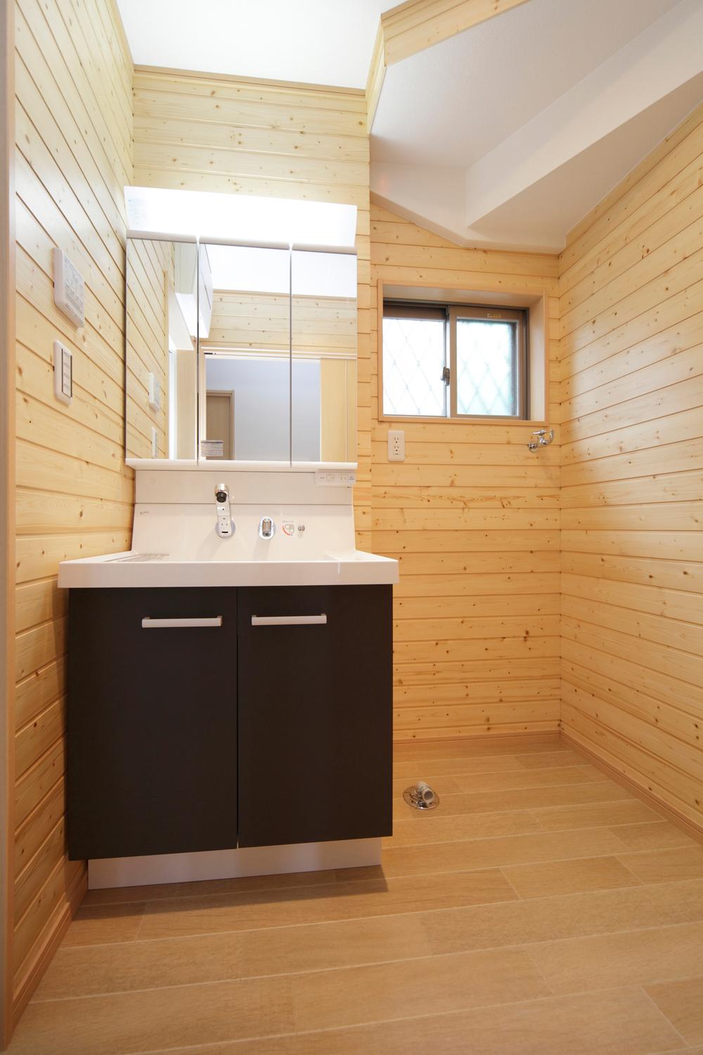 Same specifications photos (Other introspection). ( Building) same specification