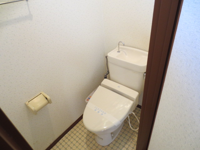 Toilet