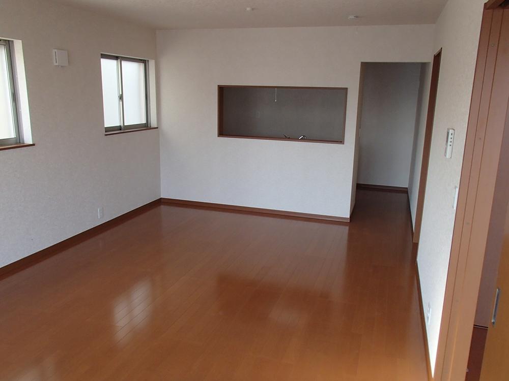 Living. Local (12 May 2013) Shooting