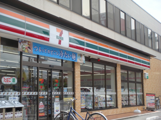 Convenience store. Seven-Eleven Kawagoe sand store up (convenience store) 779m