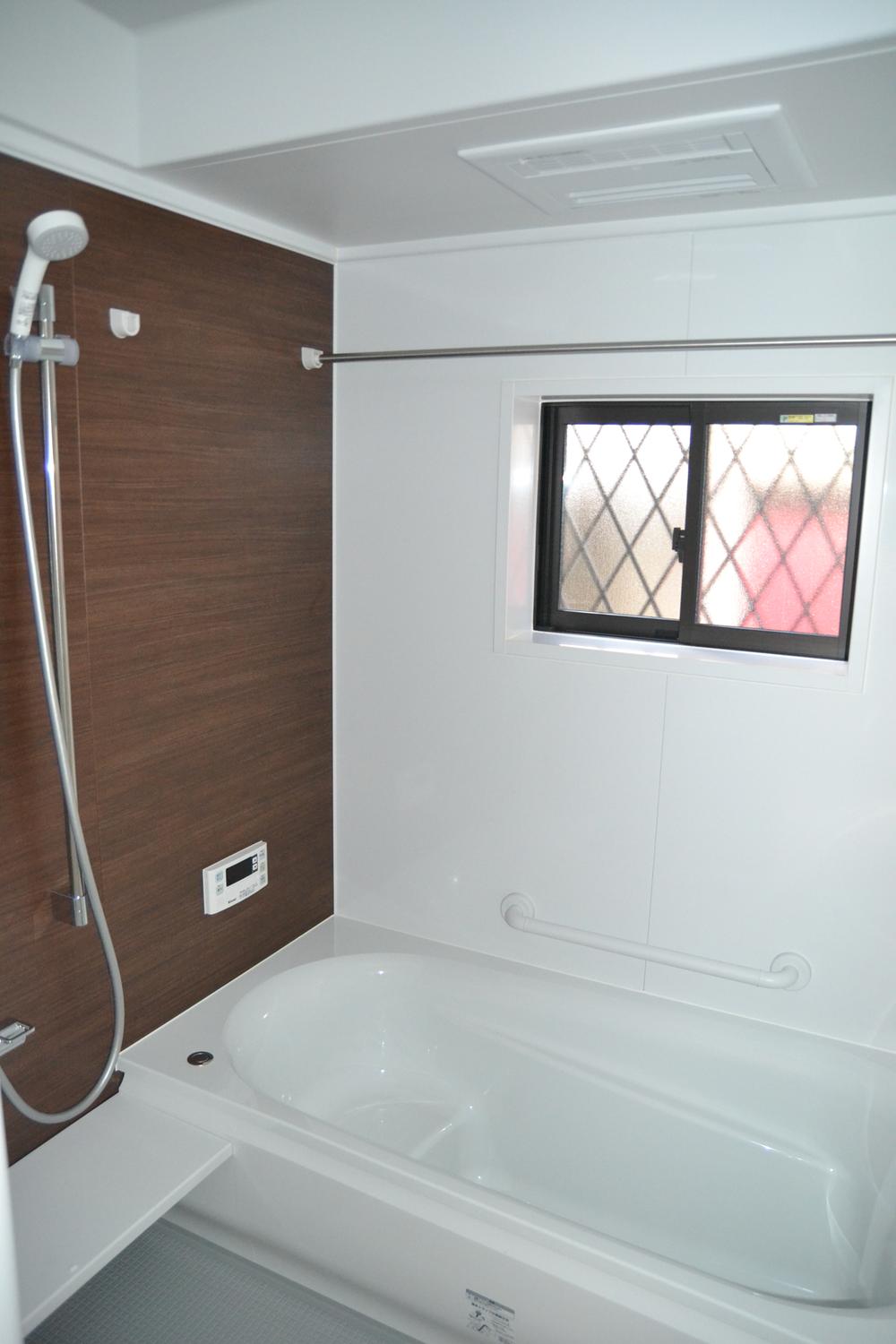 Bathroom. Indoor (June 2013) Shooting