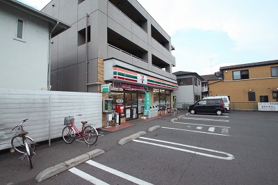 Convenience store. Seven-Eleven Tsurugashima Kawatsuru store up (convenience store) 311m